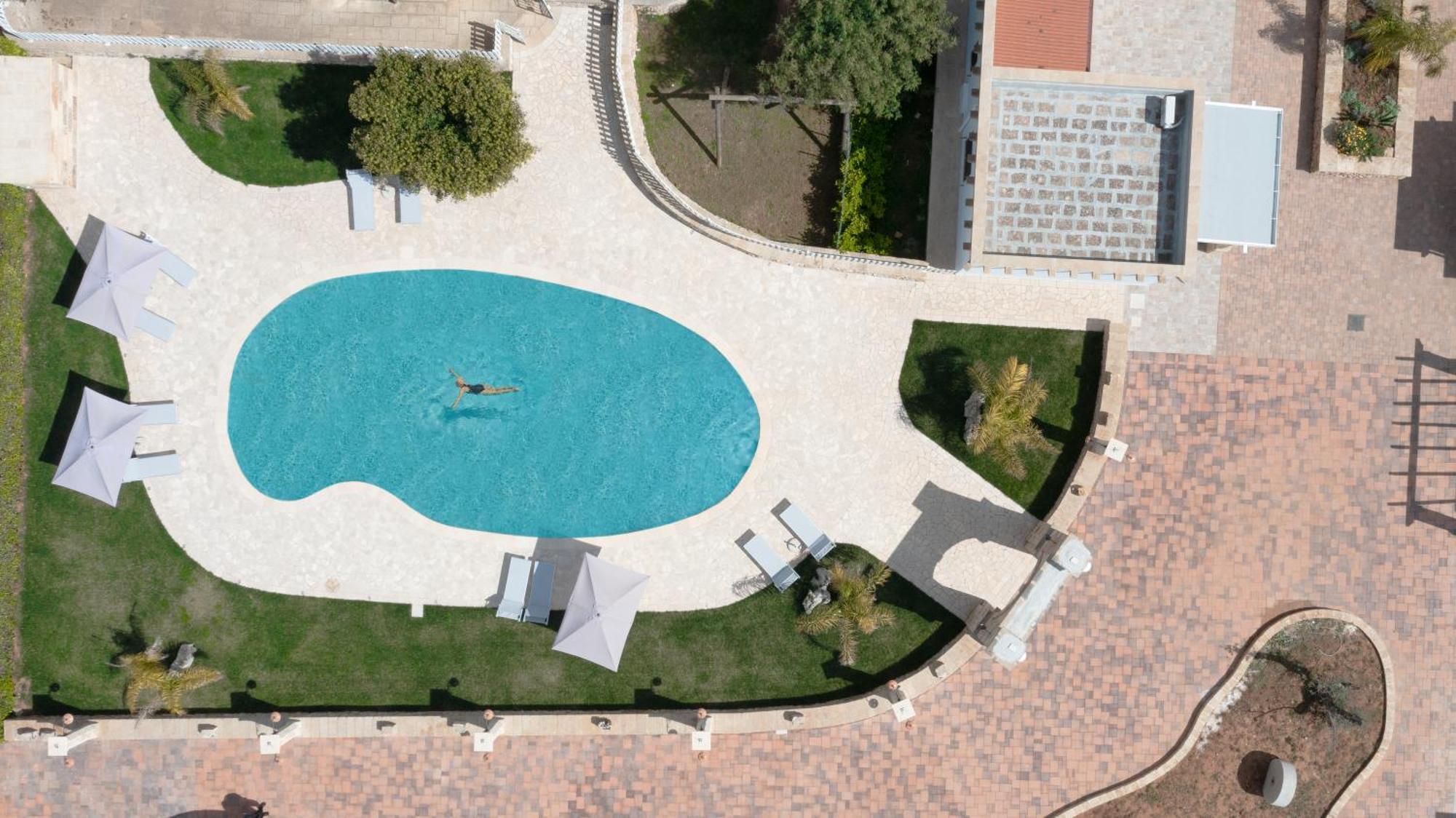 Borgo Specchia Natural Resort Bagian luar foto