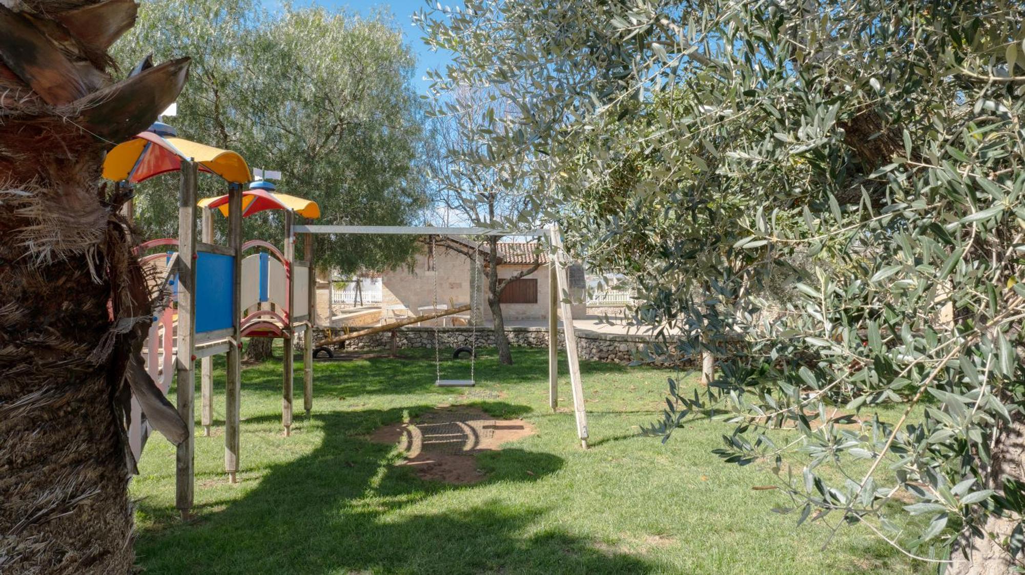 Borgo Specchia Natural Resort Bagian luar foto